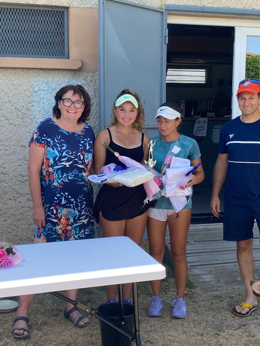 Entrega de premios en el club