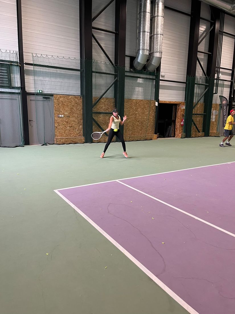 Jugadores de Sport Tennis en la temporada de tenis en Francia