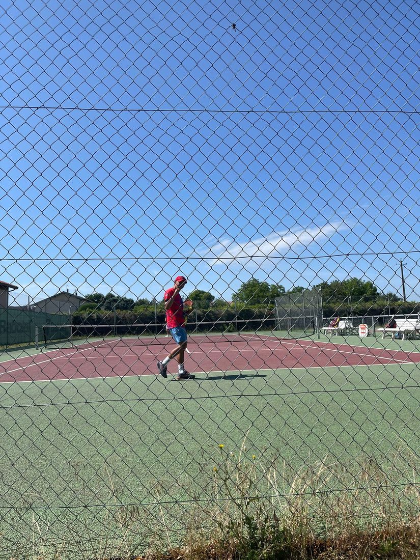 Jugadores de Sport Tennis en la temporada de tenis en Francia
